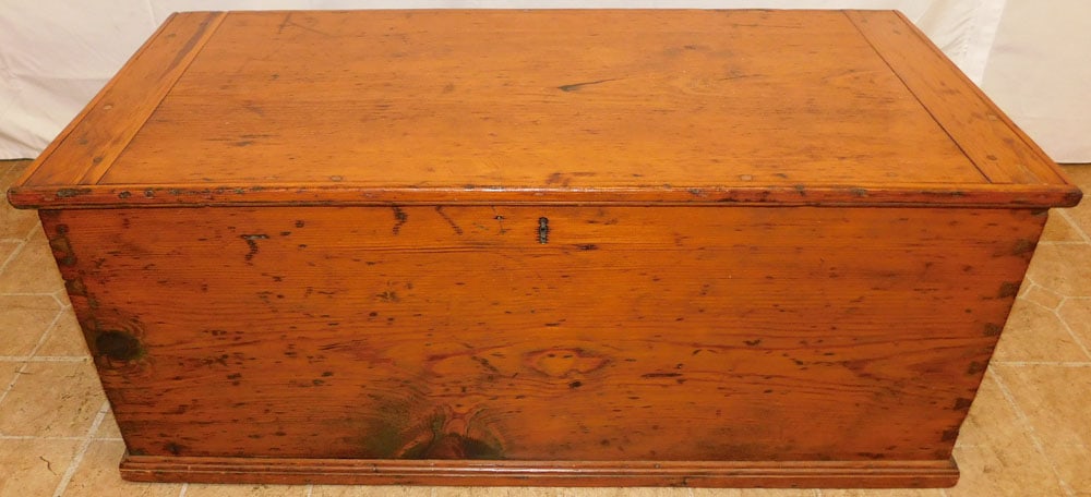 19th Century Pine Dovetailed Blanket Chest (1 of 5)