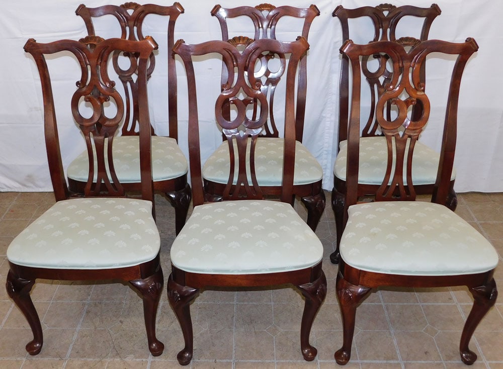 Set of Six Carved Mahogany Dining Chairs by Century: Set of Six Carved Mahogany Dining Chairs by Century . 41" H 21" W 22" D ALL DESCRIPTIONS AND ANY CONDITION STATEMENT GIVEN BY LANGSTON AUCTION GALLERY ARE STRICTLY OPINIONS AND LANGSTON'S SHALL HAVE N