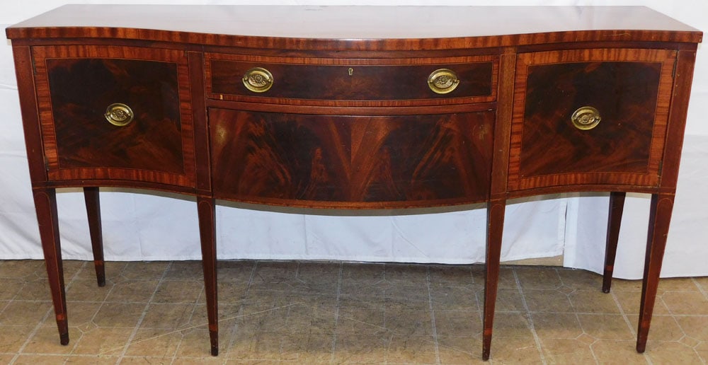 Mahogany Satin Wood Banded Serpentine Front Sideboard by Baker (1 of 8)