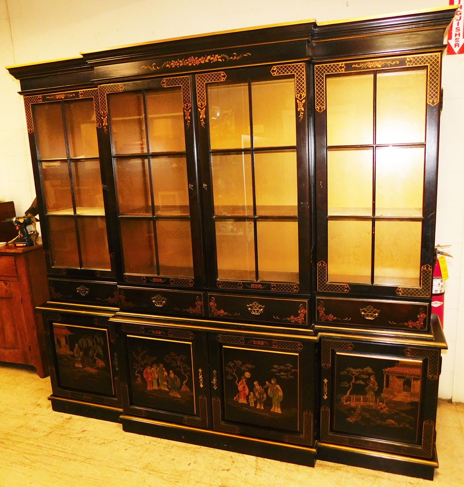 Chinoiserie Paint Decorated Two Piece Breakfront: Chinoiserie Paint Decorated Two Piece Breakfront . 82 1/4" H 90 1/4" W 17 1/2" D ALL DESCRIPTIONS AND ANY CONDITION STATEMENT GIVEN BY LANGSTON AUCTION GALLERY ARE STRICTLY OPINIONS AND LANGSTON'S SHA