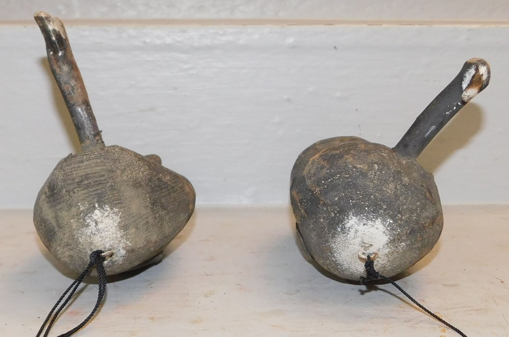 Two Primitive Carved Wood Root Head Duck Decoys: Two Primitive Carved Wood Root Head Duck Decoys . 6 1/4" H 8 1/4" L ALL DESCRIPTIONS AND ANY CONDITION STATEMENT GIVEN BY LANGSTON AUCTION GALLERY ARE STRICTLY OPINIONS AND LANGSTON'S SHALL HAVE NO RE