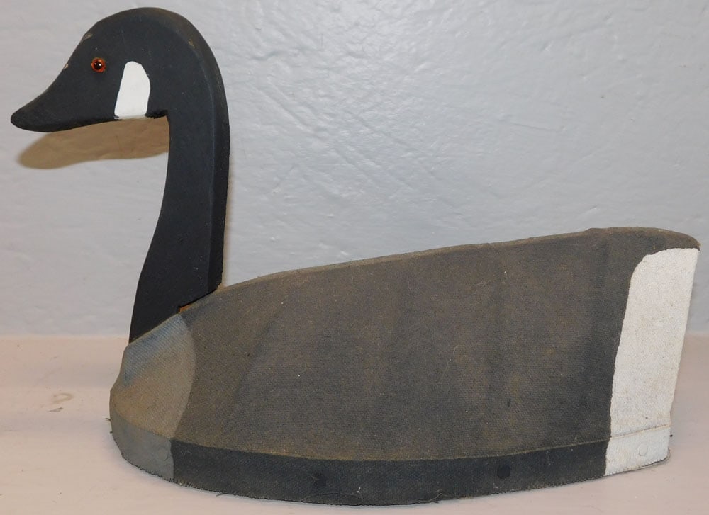 Painted Wood & Canvas Back Goose Decoy: Painted Wood & Canvas Back Goose Decoy. 7 3/4" H 12 3/4" L ALL DESCRIPTIONS AND ANY CONDITION STATEMENT GIVEN BY LANGSTON AUCTION GALLERY ARE STRICTLY OPINIONS AND LANGSTON'S SHALL HAVE NO RESPONSIBIL