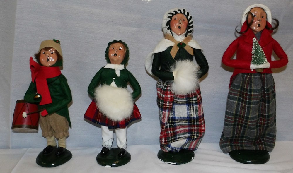 Lot of Four Buyers Choice Limited Carolers (1 of 4)