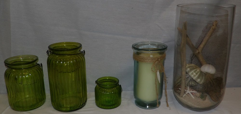 Lot of Decorative Glass Vases, One with Seashell Decoration (1 of 3)