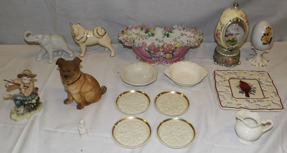 Lot of Painted Porcelain Items (1 of 15)