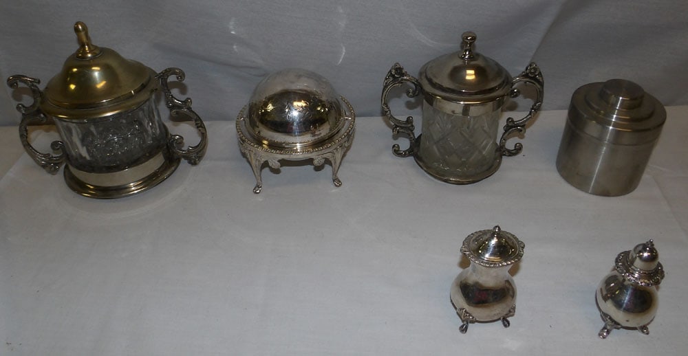Lot of Silverplated Items (1 of 8)