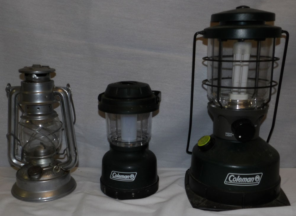 Two Battery Operated Lanterns & One Oil Lantern (1 of 4)