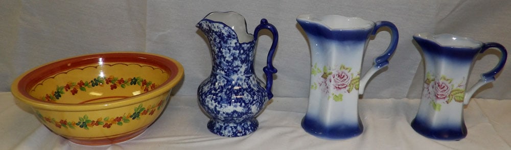 Lot of Painted Porcelain Items (1 of 7)
