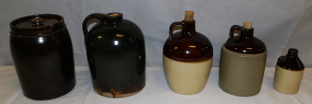 Lot of Stoneware Jugs & Crocks (1 of 2)