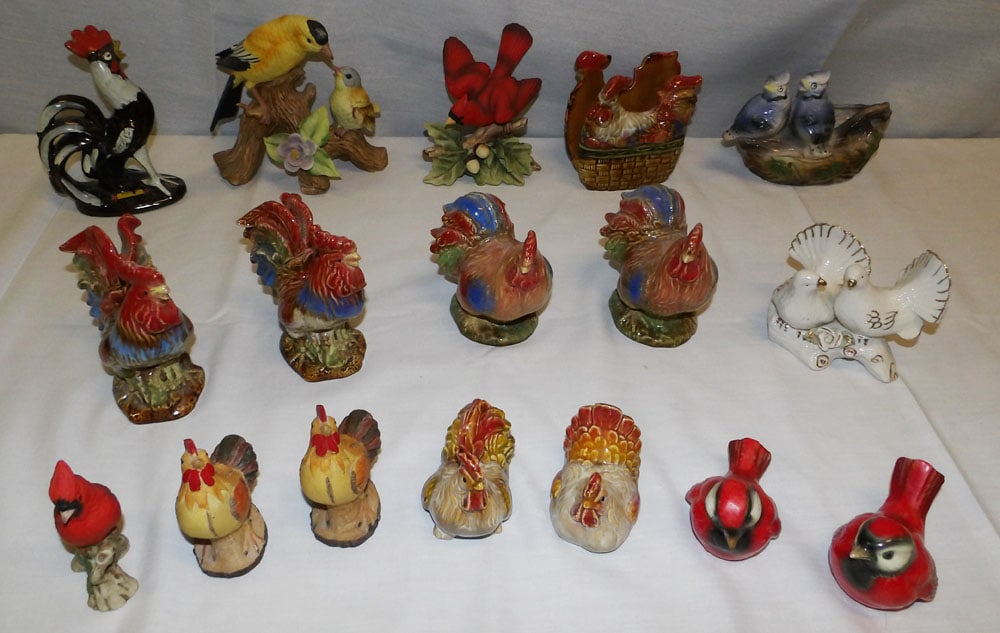 Lot of Porcelain Figurines (1 of 2)