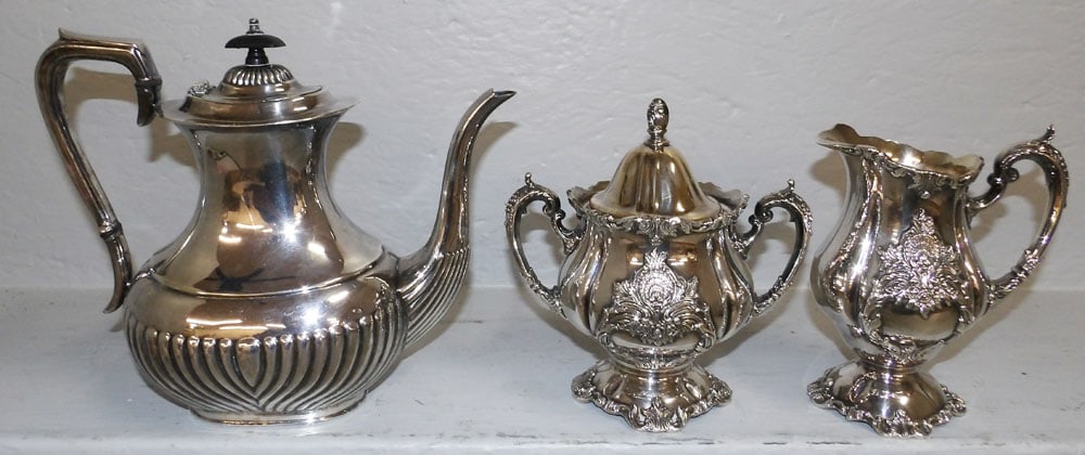 Silverplated Tea Pot & Silverplated Creamer & Sugar by Wallace (1 of 4)