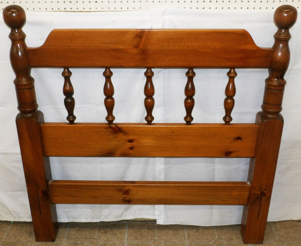 Pine Cannonball Single Bed with Rails (1 of 10)