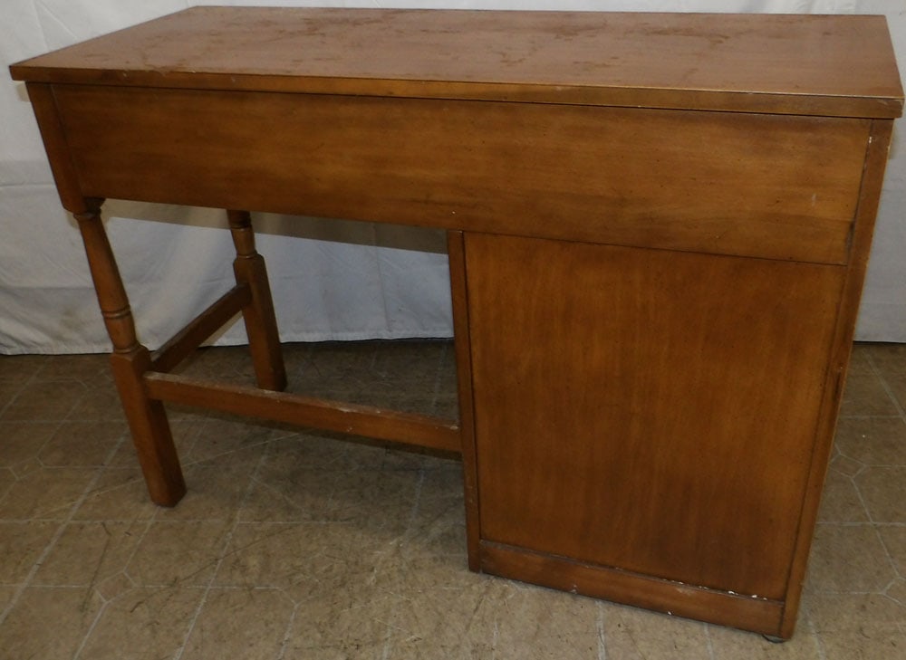 Maple Desk - 5