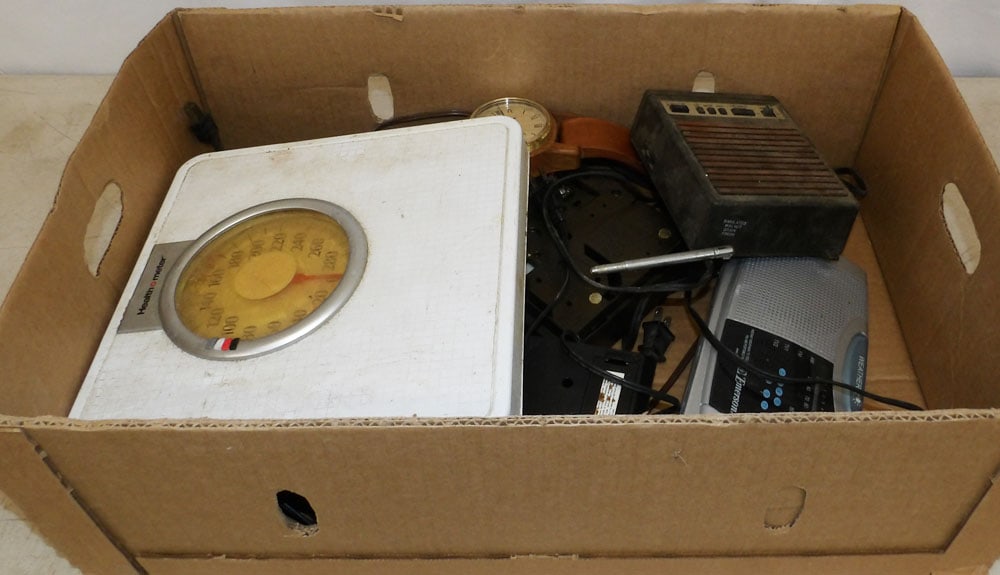 Lot of Vintage Alarm Clocks & Scale: Lot of Vintage Alarm Clocks & Scale. Up to 11" x 11 1/2" "ALL DESCRIPTIONS AND ANY CONDITION STATEMENT GIVEN BY LANGSTON AUCTION GALLERY ARE STRICTLY OPINIONS AND LANGSTON'S SHALL HAVE NO