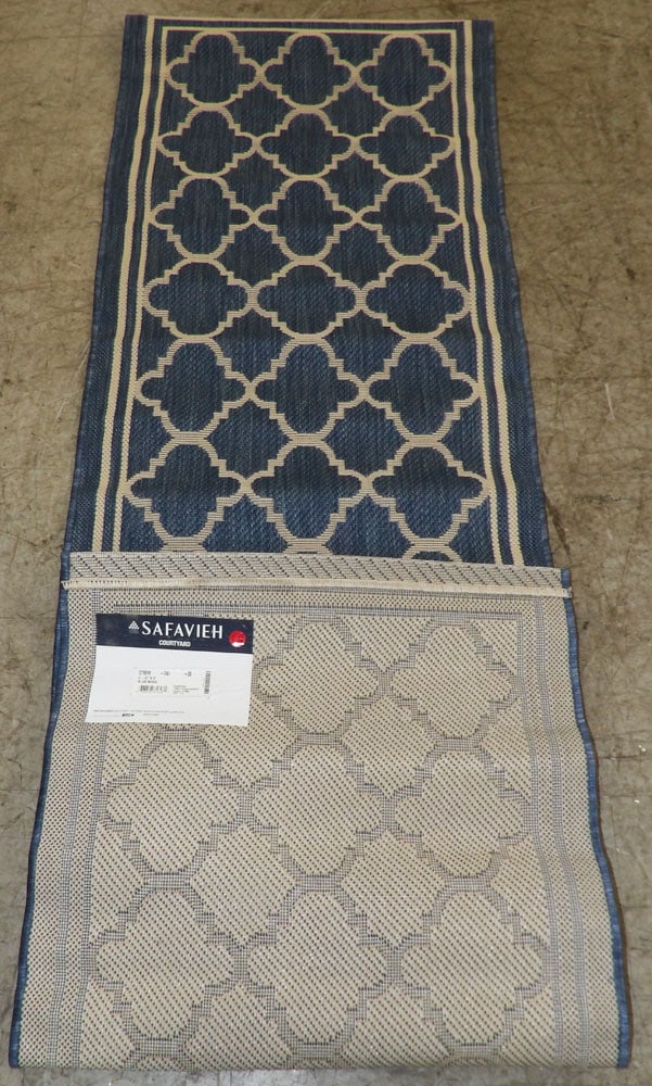 2' 2" x 7' 9" Machine Made Runner - 4