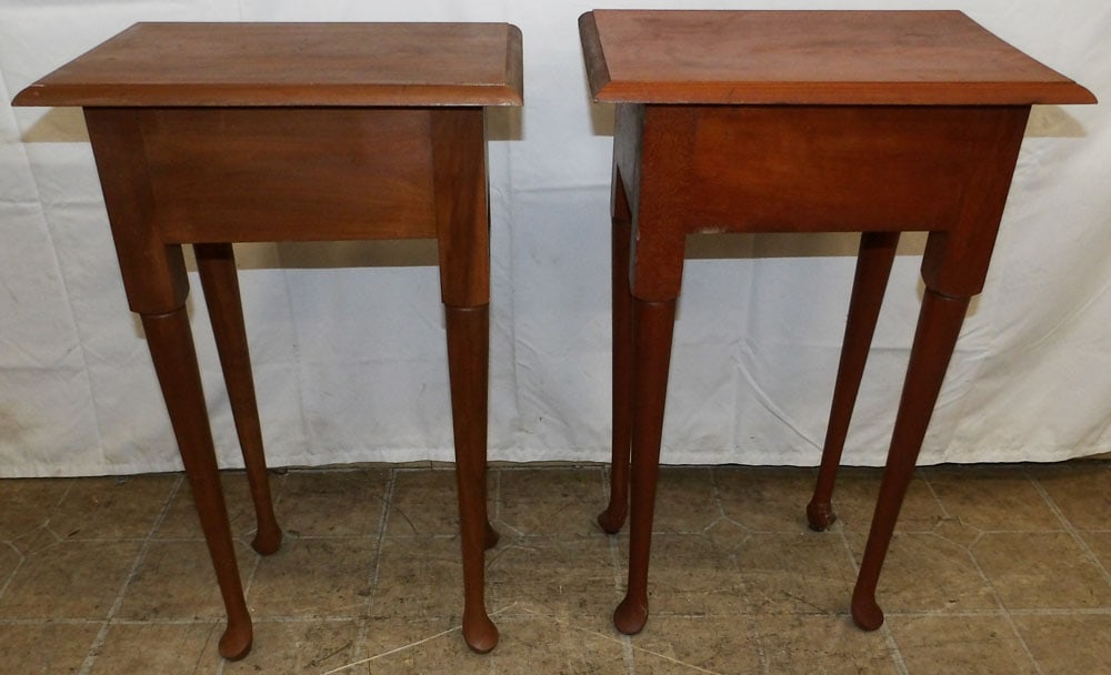 Pair of Cherry Queen Anne Style Stands: Pair of Cherry Queen Anne Style Stands . 25 1/4" H 15 3/4" W 11 1/4" D "ALL DESCRIPTIONS AND ANY CONDITION STATEMENT GIVEN BY LANGSTON AUCTION GALLERY ARE STRICTLY OPINIONS AND LANGSTON'S SHALL HAVE