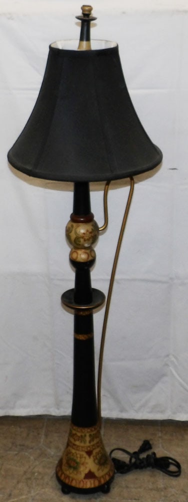 Painted Resin Lamp (1 of 4)