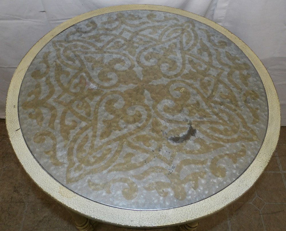 Round Painted Table - 4