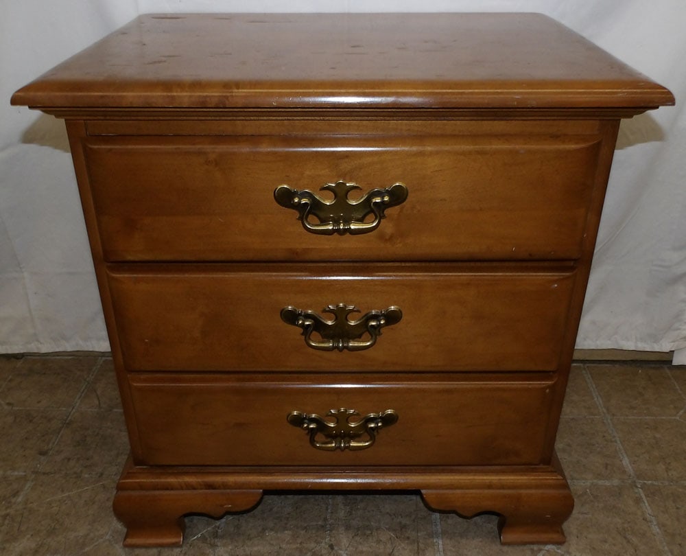 Maple Three Drawer Night Stand (1 of 7)
