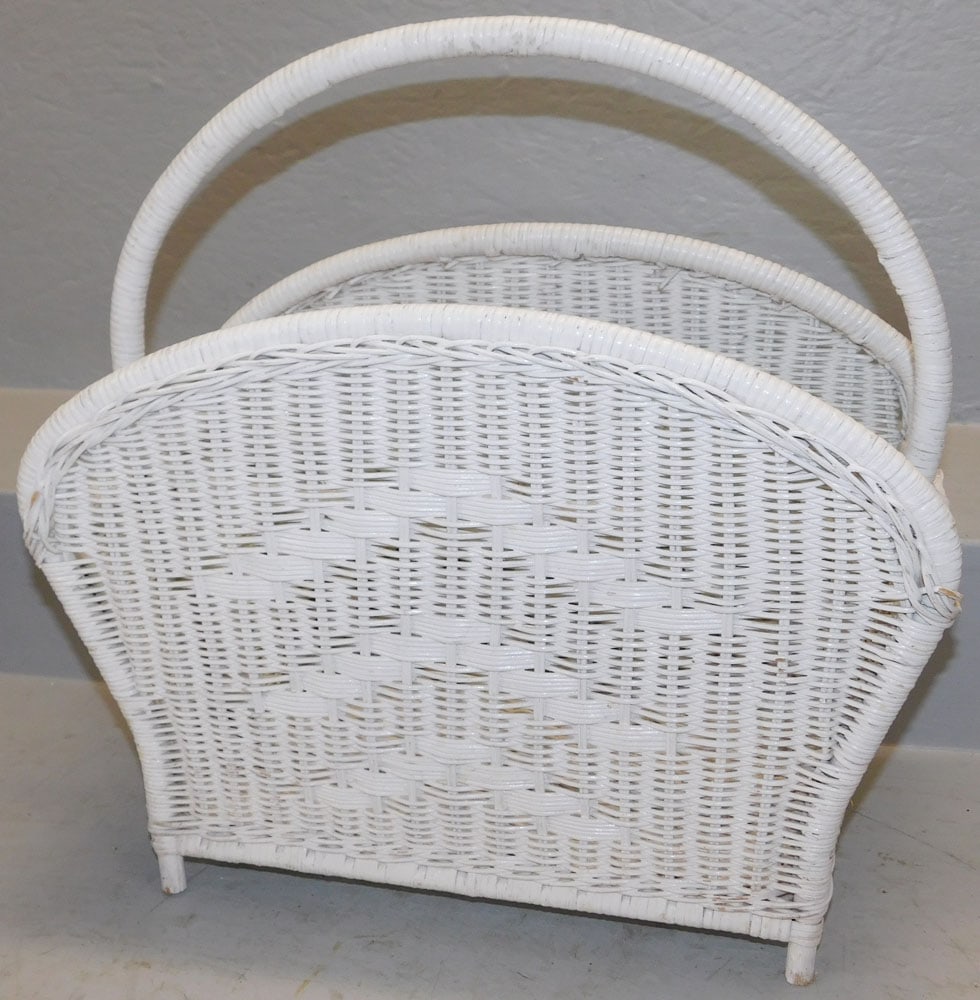 Painted Wicker Canterbury: Painted Wicker Canterbury. 17 3/4" H 18 1/2" W 9" D "ALL DESCRIPTIONS AND ANY CONDITION STATEMENT GIVEN BY LANGSTON AUCTION GALLERY ARE STRICTLY OPINIONS AND LANGSTON'S SHALL HAVE NO RESPONSIBILITY