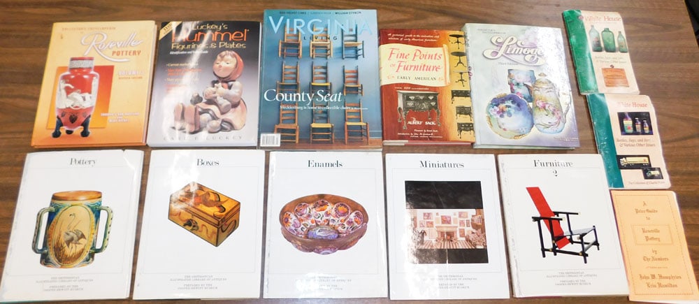 Lot of Smithsonian Library of Antiques, Collectible, & Antique Reference Books (1 of 8)