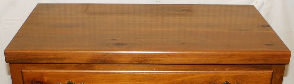 Pine Four Drawer Chest - 2