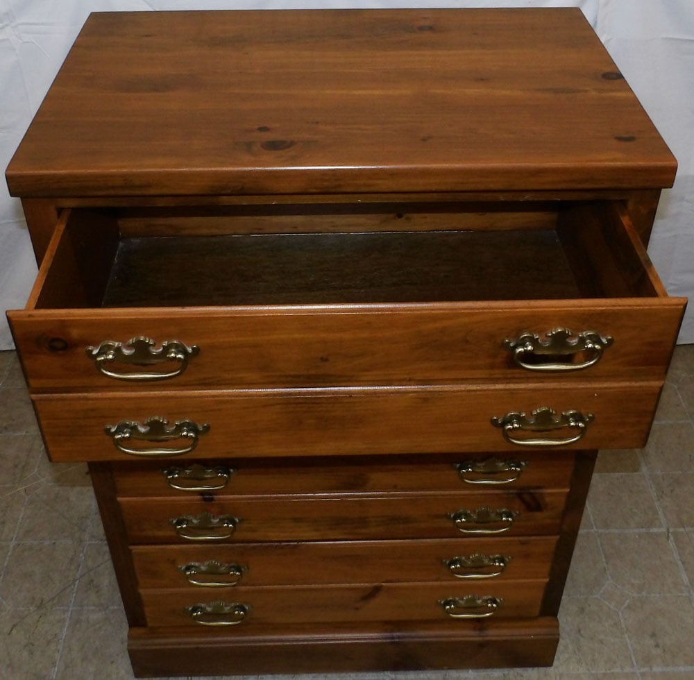 Pine Four Drawer Chest - 3