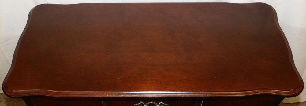 Cherry Dressing Table with Three Drawers - 2