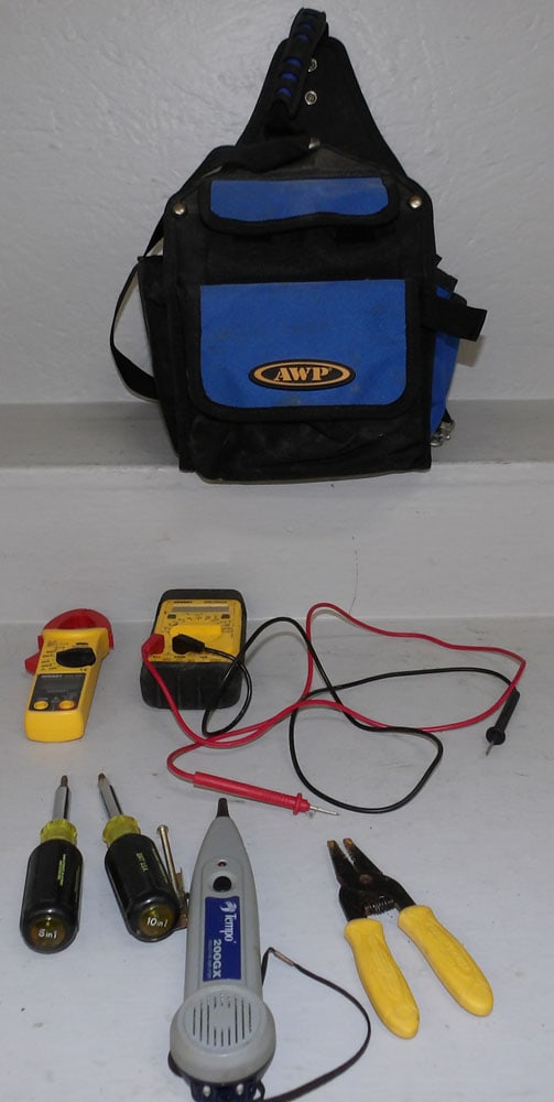 AWP Tool Bag with Tools: AWP Tool Bag with Tools . 14 1/2" H 10" W 11" D "ALL DESCRIPTIONS AND ANY CONDITION STATEMENT GIVEN BY LANGSTON AUCTION GALLERY ARE STRICTLY OPINIONS AND LANGSTON'S SHALL HAVE NO RESPONSIBILITY FOR