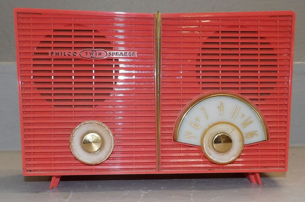 Vintage Philco Twin Speaker Radio (1 of 3)