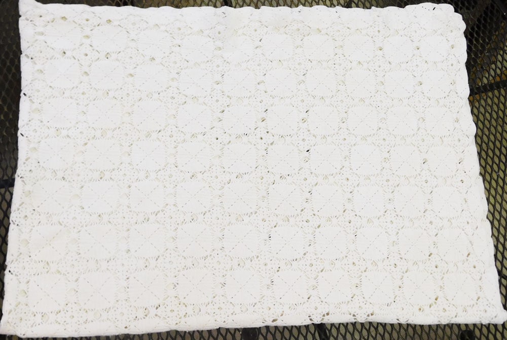 Vintage Hand Made White Crochet Floral Bed Spread (1 of 3)