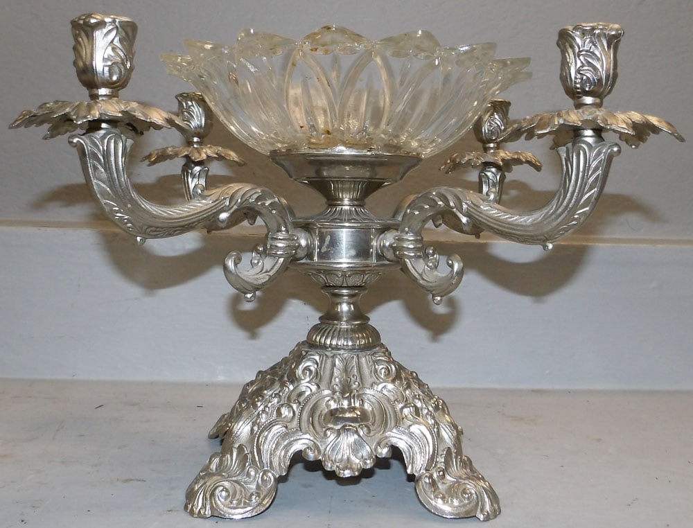 Gilded Metal & Glass Epergne: Gilded Metal & Glass Epergne . 11 1/4" H 14" Dia. "ALL DESCRIPTIONS AND ANY CONDITION STATEMENT GIVEN BY LANGSTON AUCTION GALLERY ARE STRICTLY OPINIONS AND LANGSTON'S SHALL HAVE NO RESPONSIBILITY FOR