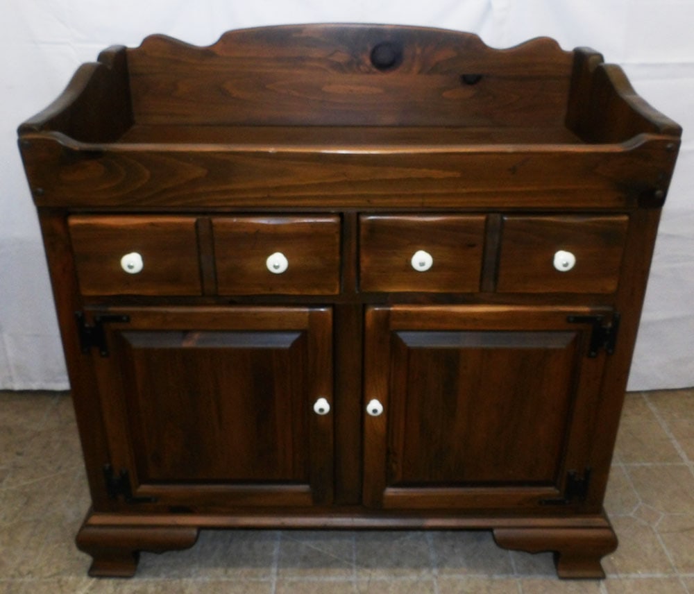Pine Dry Sink by Ethan Allen: Pine Dry Sink by Ethan Allen . 37 1/4" H 36 1/4" W 18 1/2" D "ALL DESCRIPTIONS AND ANY CONDITION STATEMENT GIVEN BY LANGSTON AUCTION GALLERY ARE STRICTLY OPINIONS AND LANGSTON'S SHALL HAVE NO