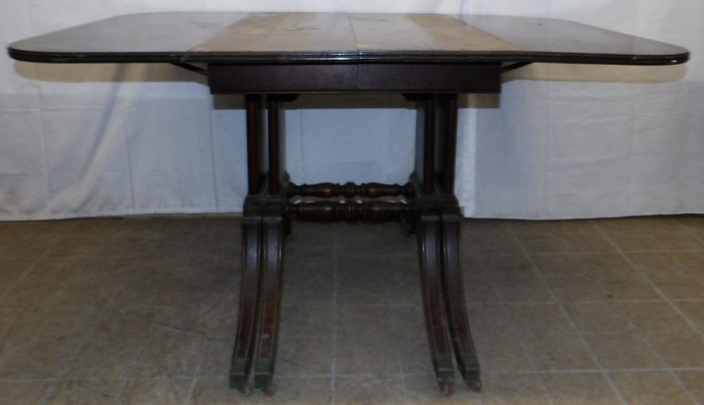 Mahogany Drop Leaf Dining Table with Three Leaves (1 of 10)