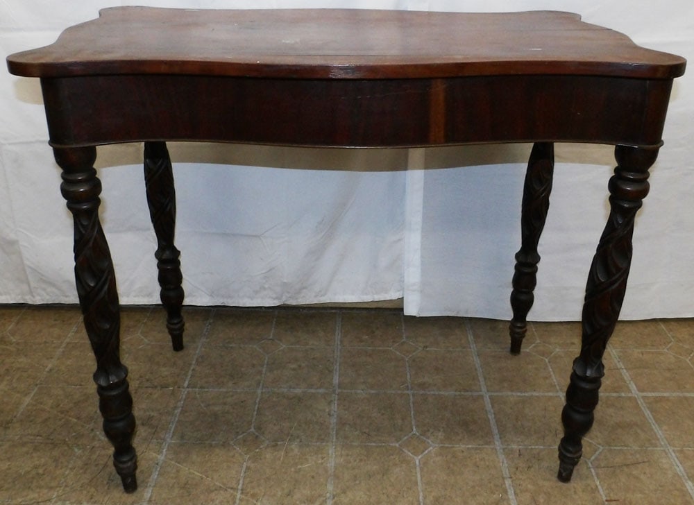 Mahogany Table: Mahogany Table . 28 3/4" H 33 3/4" W 19 3/4" D "ALL DESCRIPTIONS AND ANY CONDITION STATEMENT GIVEN BY LANGSTON AUCTION GALLERY ARE STRICTLY OPINIONS AND LANGSTON'S SHALL HAVE NO RESPONSIBILITY FOR ERR