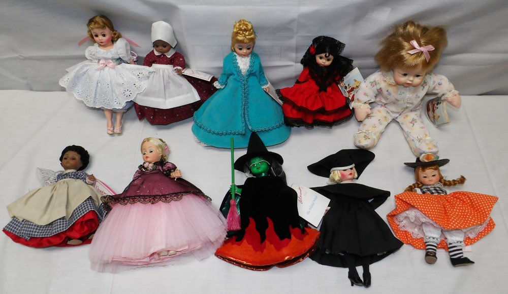 Lot of Madame Alexander Dolls in Original Boxes (1 of 1)