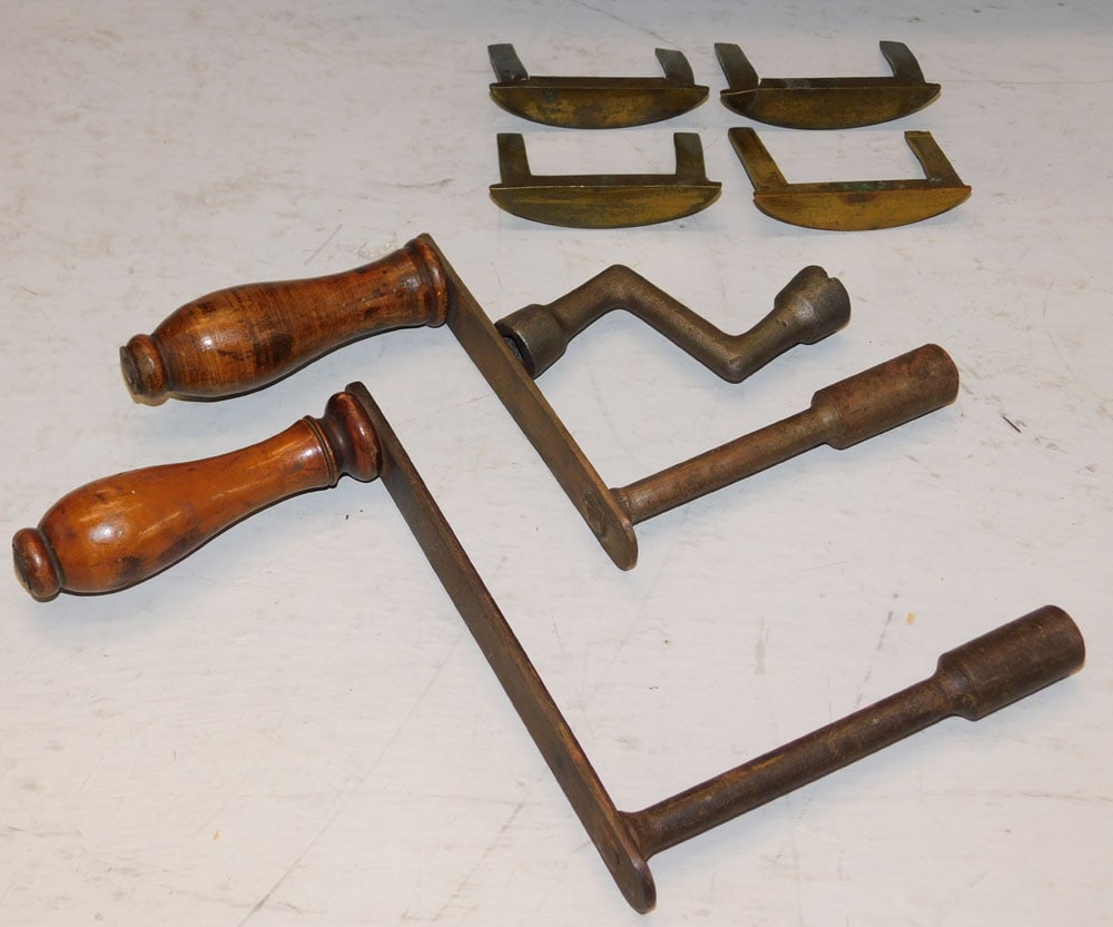 Lot of Antique Table Cranks & Brass Table Leaf Clips: Lot of Antique Table Cranks & Brass Table Leaf Clips . "ALL DESCRIPTIONS AND ANY CONDITION STATEMENT GIVEN BY LANGSTON AUCTION GALLERY ARE STRICTLY OPINIONS AND LANGSTON'S SHALL HAVE NO