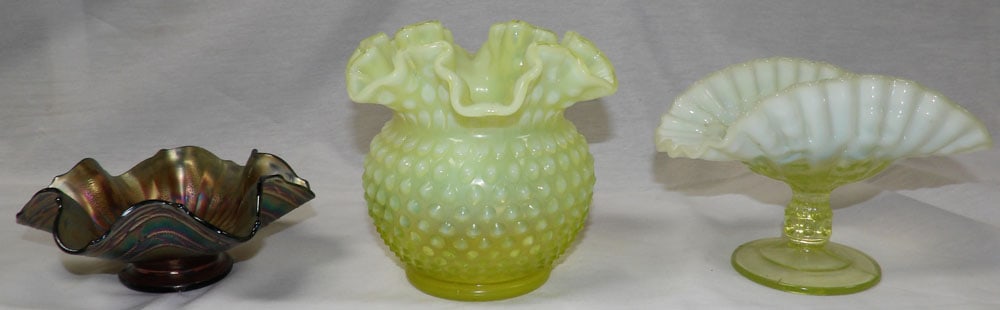 Lot of Green Opalescent Hobnail & Carnival Glass: Lot of Green Opalescent Hobnail & Carnival Glass. Up to 5 1/2" H 6" W ALL DESCRIPTIONS AND ANY CONDITION STATEMENT GIVEN BY LANGSTON AUCTION GALLERY ARE STRICTLY OPINIONS AND LANGSTON'S SHALL HAVE NO 