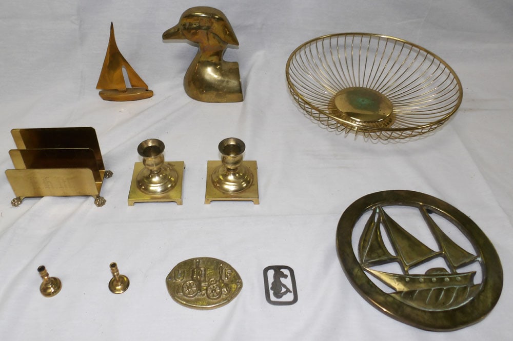 Lot of Brass Items (1 of 3)