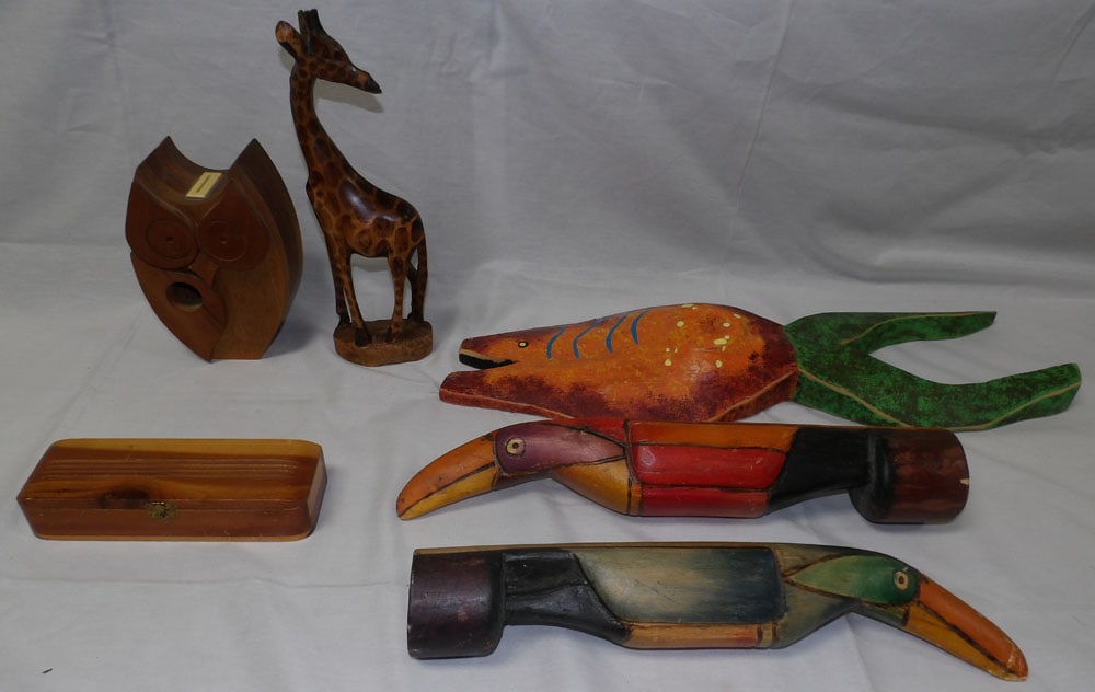 Lot of Wood Items: Lot of Wood Items . Up to 22" H 7" W ALL DESCRIPTIONS AND ANY CONDITION STATEMENT GIVEN BY LANGSTON AUCTION GALLERY ARE STRICTLY OPINIONS AND LANGSTON'S SHALL HAVE NO RESPONSIBILITY FOR ERRORS OR OMIS