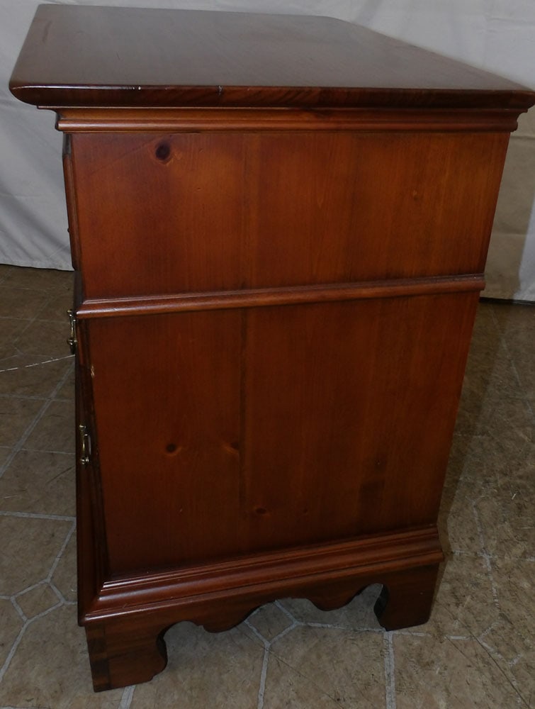 Pine Three Drawer Night Stand - 3