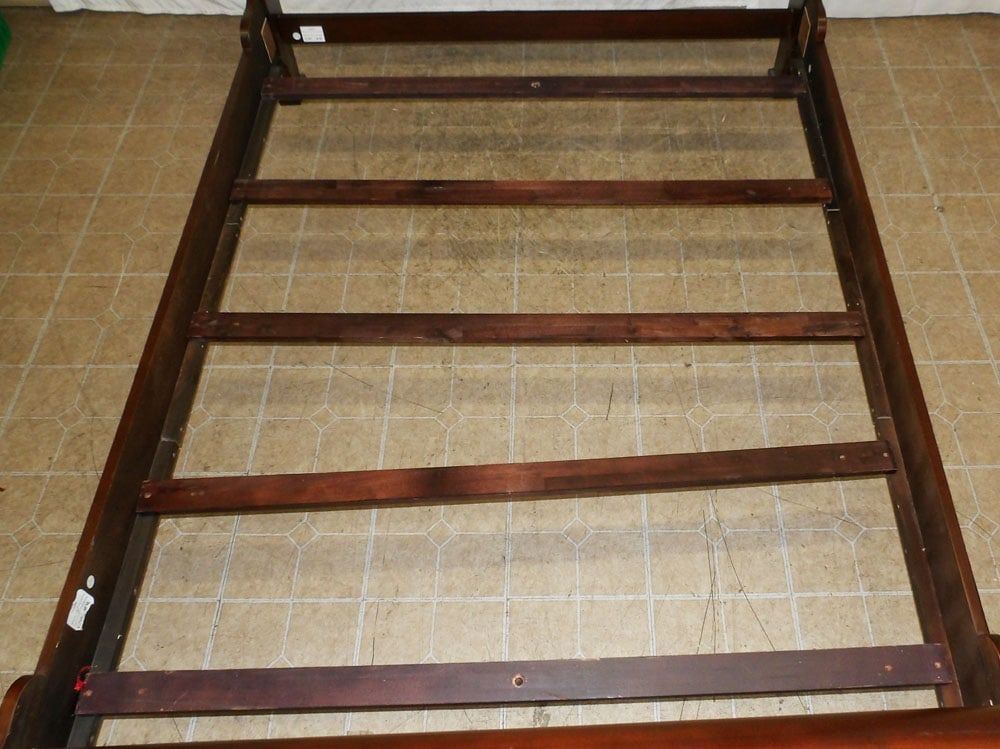 Cherry Sleigh Bed with Rails - 3
