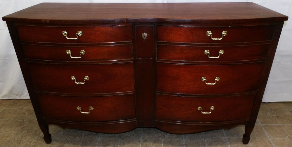 Mahogany Six Drawer Dresser by Dixie (1 of 8)
