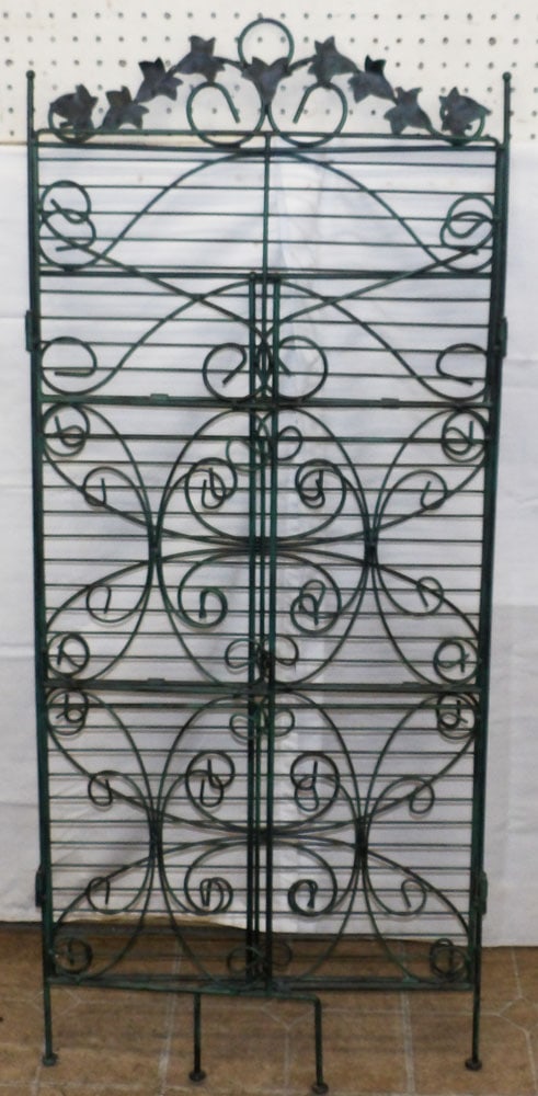 Painted Metal Folding Shelf: Painted Metal Folding Shelf . 50" H 21" W 12 1/4" D ALL DESCRIPTIONS AND ANY CONDITION STATEMENT GIVEN BY LANGSTON AUCTION GALLERY ARE STRICTLY OPINIONS AND LANGSTON'S SHALL HAVE NO RESPONSIBILITY FOR