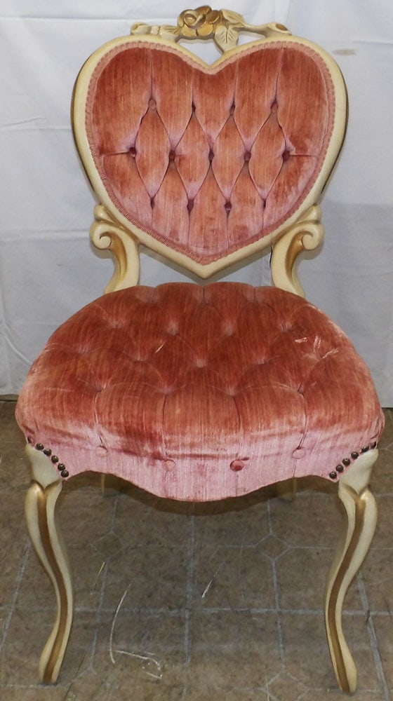 Painted Wood & Upholstered Side Chair: Painted Wood & Upholstered Side Chair . 37" H 20" W 18" D ALL DESCRIPTIONS AND ANY CONDITION STATEMENT GIVEN BY LANGSTON AUCTION GALLERY ARE STRICTLY OPINIONS AND LANGSTON'S SHALL HAVE NO