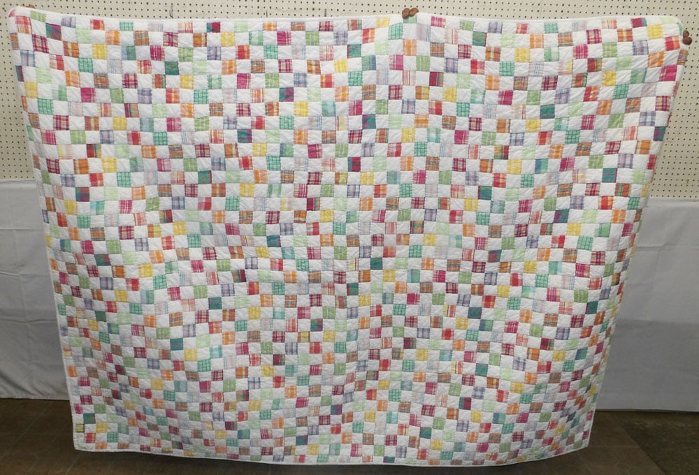 Vintage Quilt: Vintage Quilt . 7' 5" x 5' 9" ALL DESCRIPTIONS AND ANY CONDITION STATEMENT GIVEN BY LANGSTON AUCTION GALLERY ARE STRICTLY OPINIONS AND LANGSTON'S SHALL HAVE NO RESPONSIBILITY FOR ERRORS OR OMISSIONS.
