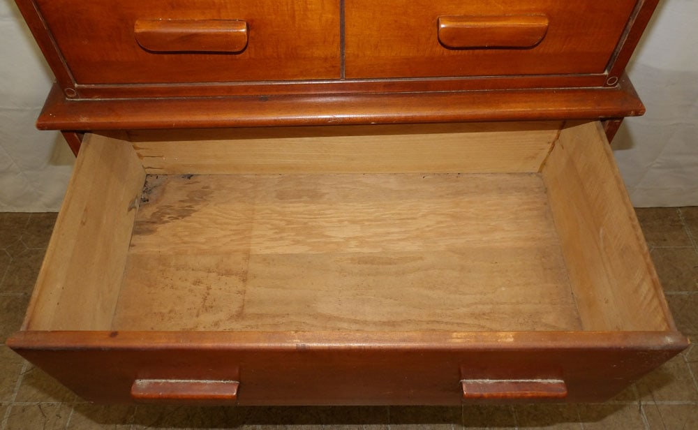 Maple Five Drawer Chest - 7