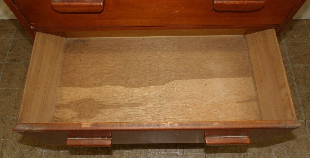 Maple Five Drawer Chest - 8
