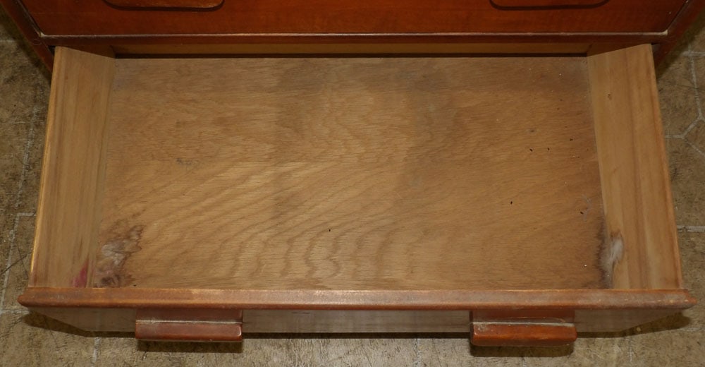 Maple Five Drawer Chest - 9