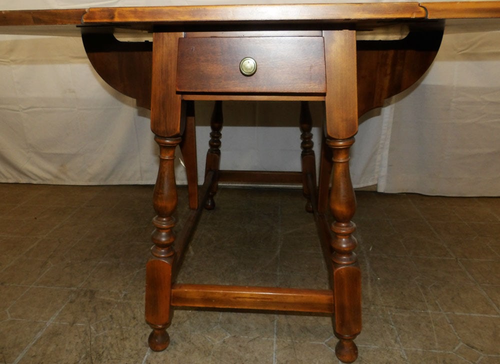 Antique Mahogany Drop Leaf Dining Table - 5